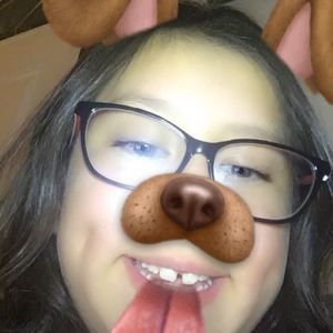 Meet your Posher, Malia